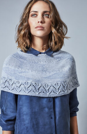 Patrón Gracia Capelet by Kate Atherley para Amano Yarns